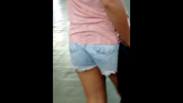 แขนเสื้อขึ้น. วีดีโอ หนัง โป็