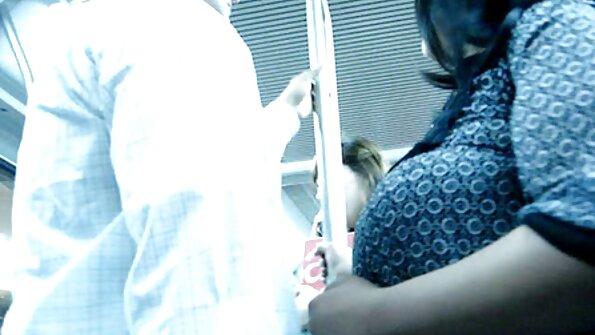 ยืดและคลายกล้ามเนื้อ. หนัง xx วีดีโอ